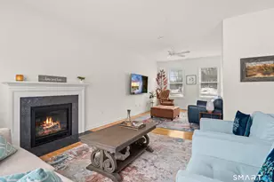 79 Cambridge Ct, Simsbury, CT 06070 - Photo 4