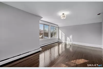 1054 Cooke Street, Waterbury, CT 06704 - Photo 22