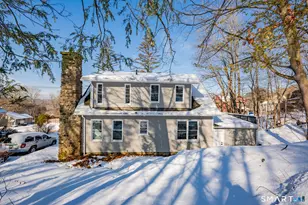 1054 Cooke St, Waterbury, CT 06704 - Photo 26