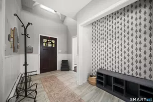 8 Hickory Ct, Colchester, CT 06415 - Photo 4