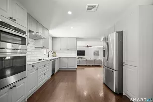 8 Hickory Ct, Colchester, CT 06415 - Photo 12