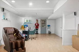 23 Whaling Dr, Waterford, CT 06385 - Photo 38