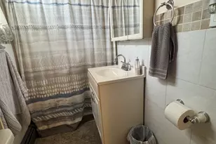 30 Cliff St, Norwich, CT 06360 - Photo 10