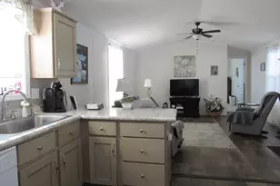 7 Blueberry Ln, Plymouth, CT 06786 - Photo 10