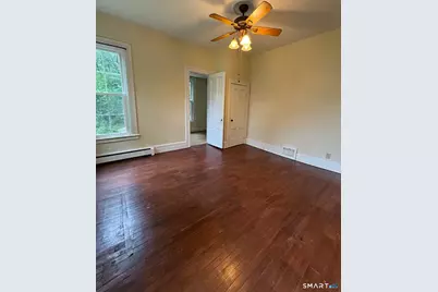 227 Broadway, Norwich, CT 06360 - Photo 4