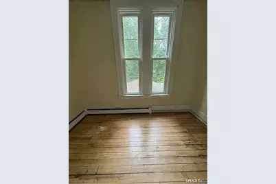 227 Broadway, Norwich, CT 06360 - Photo 6