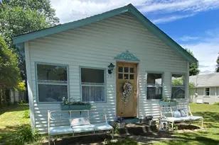 39 Middletown Ave, Old Saybrook, CT 06475 - Photo 1