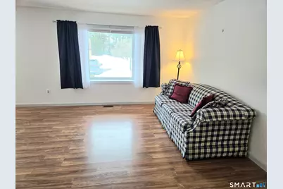 18 McIntosh Circle #18, Rocky Hill, CT 06067 - Photo 8