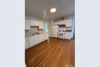 2395 Main Street, Bridgeport, CT 06606 - Photo 4