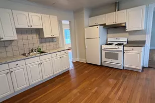 2395 Main St, Bridgeport, CT 06606 - Photo 4