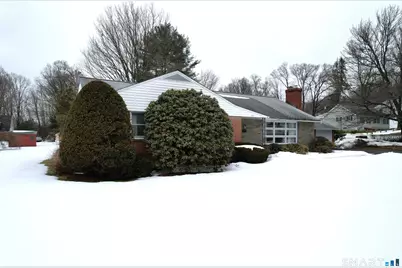 35 Glendale Avenue, Winchester, CT 06098 - Photo 8