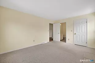 36 Carriage Dr, Milford, CT 06460 - Photo 10