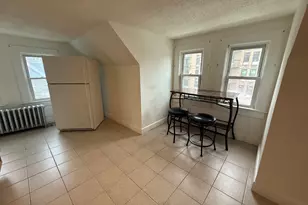 58 Kellogg St, Waterbury, CT 06710 - Photo 2