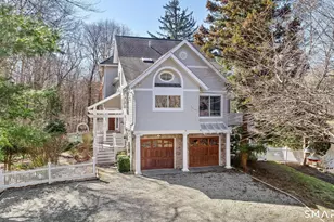 320 Chestnut Hill Rd, Stamford, CT 06903 - Photo 1