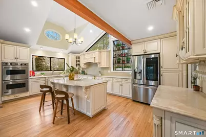 320 Chestnut Hill Road, Stamford, CT 06903 - Photo 16