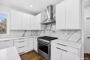 16 Cornwall Rd, Norwalk, CT 06850 - Photo 6