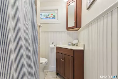 1010 Ocean Avenue, West Haven, CT 06516 - Photo 20