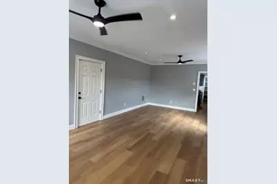 162 Fox Street #2nd, Bridgeport, CT 06605 - Photo 8