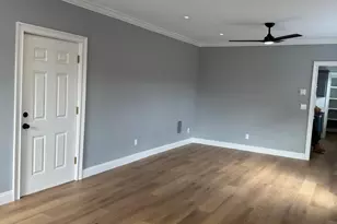 162 Fox St, Bridgeport, CT 06605 - Photo 8