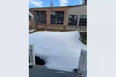 162 Fox Street #2nd, Bridgeport, CT 06605 - Photo 20