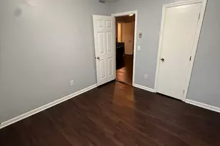 52 Crown St, Naugatuck, CT 06770 - Photo 4