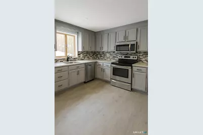 316 High Road, Berlin, CT 06037 - Photo 2