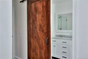 245 Unquowa Rd, Fairfield, CT 06824 - Photo 8