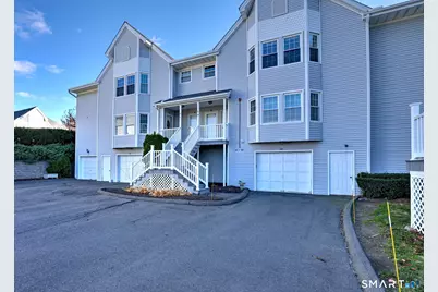 50 Greenview Lane #50, Milford, CT 06461 - Photo 2