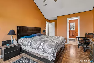 154 Hull Street, Ansonia, CT 06401 - Photo 22