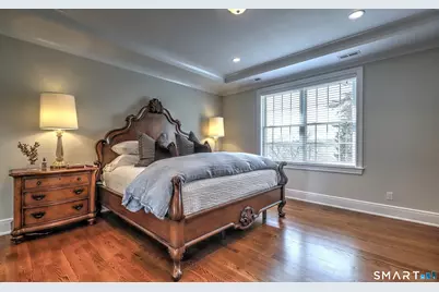 30 Narrow Street, Fairfield, CT 06824 - Photo 24