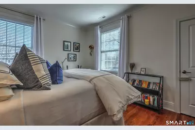 30 Narrow Street, Fairfield, CT 06824 - Photo 34