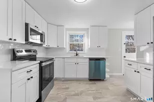 51 Dydo Dr, Montville, CT 06382 - Photo 6