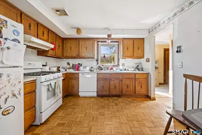 24 Old Musket Drive, Newington, CT 06111 - Photo 4