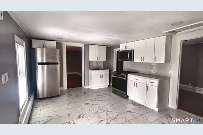 35 Saltonstall Avenue, New Haven, CT 06513 - Photo 8