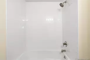 86 Howe St, New Haven, CT 06473 - Photo 22