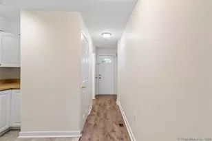 86 Howe St, New Haven, CT 06473 - Photo 14