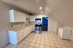 358 Park Ave, Bridgeport, CT 06604 - Photo 10