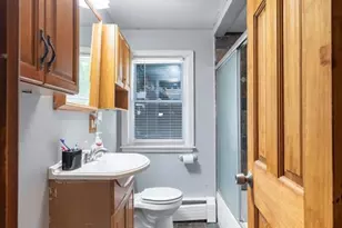 3 Twining Ave, Waterbury, CT 06705 - Photo 8