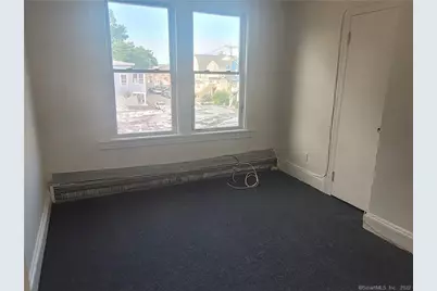 23 Morgan Avenue, Bridgeport, CT 06606 - Photo 4