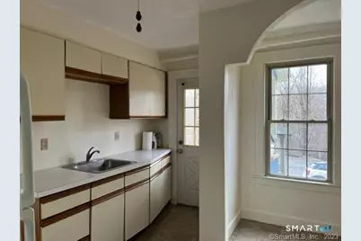 46 West Town Street, Norwich, CT 06360 - Photo 4