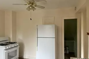 46 W Town St, Norwich, CT 06360 - Photo 8