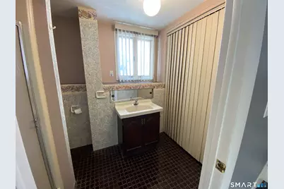 36 Corey Road, North Haven, CT 06473 - Photo 20