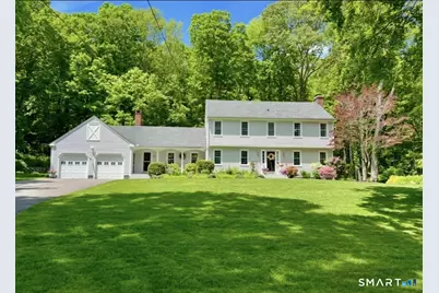 11 Bishop Drive, Woodbridge, CT 06525 - Photo 1