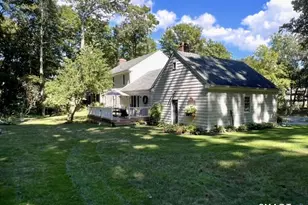 11 Bishop Dr, Woodbridge, CT 06525 - Photo 28