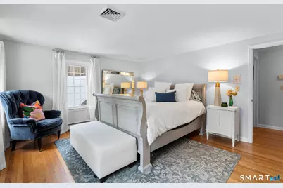 11 Bishop Drive, Woodbridge, CT 06525 - Photo 16