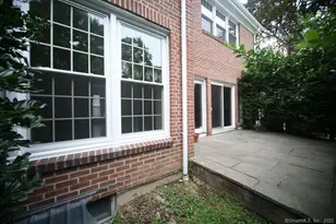 37 Maple St, New Canaan, CT 06840 - Photo 12