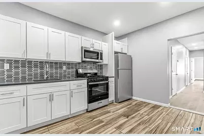 1220 Pembroke Street #3L, Bridgeport, CT 06608 - Photo 2