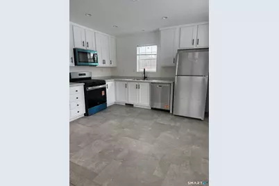 #4, 421 Norwich Westerly Road, North Stonington, CT 06359 - Photo 2