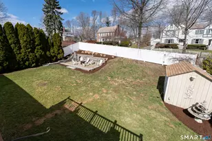 22 Auldwood Rd, Stamford, CT 06902 - Photo 30