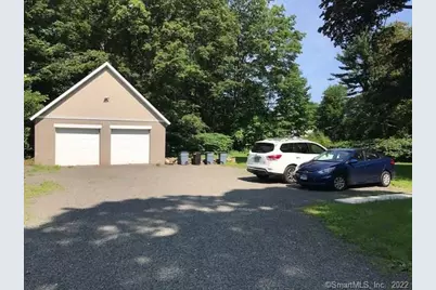 539 Maple Avenue #B, Cheshire, CT 06410 - Photo 2